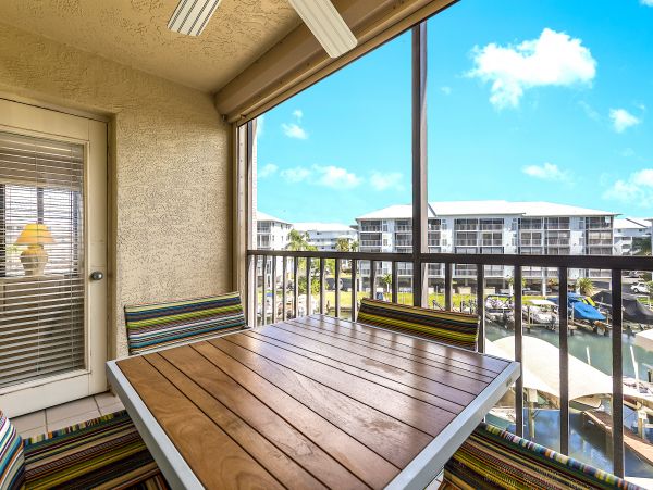 Fort Myers Condo 1019263