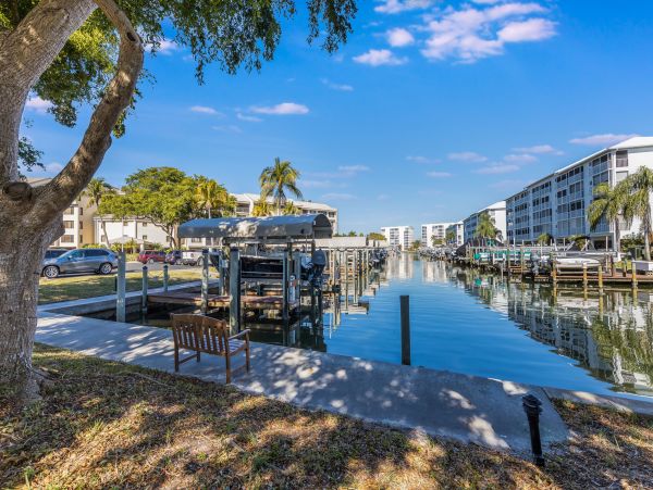 Fort Myers Condo 1019263