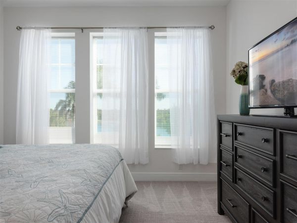 Island Oasis with 3 Bedrooms & Great Amenities