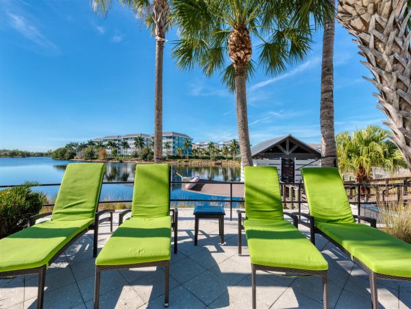 Island Oasis with 3 Bedrooms & Great Amenities