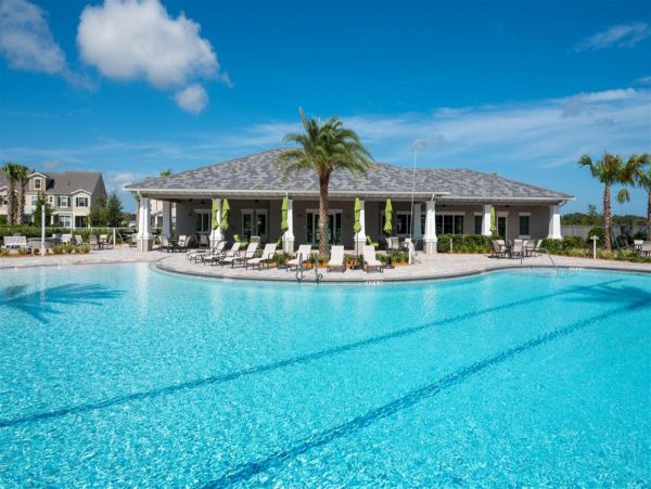 Luxurious Lakewood Ranch Pool Residence