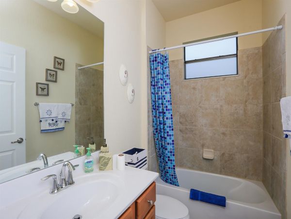 Anna Maria Island Holmes Beach Condo 1019321
