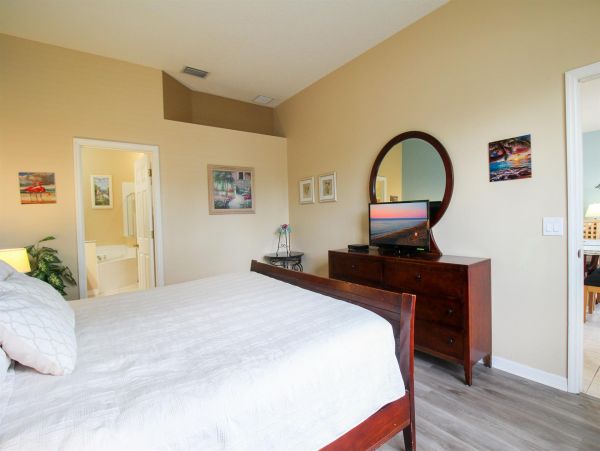 Anna Maria Island Holmes Beach Home 1019322