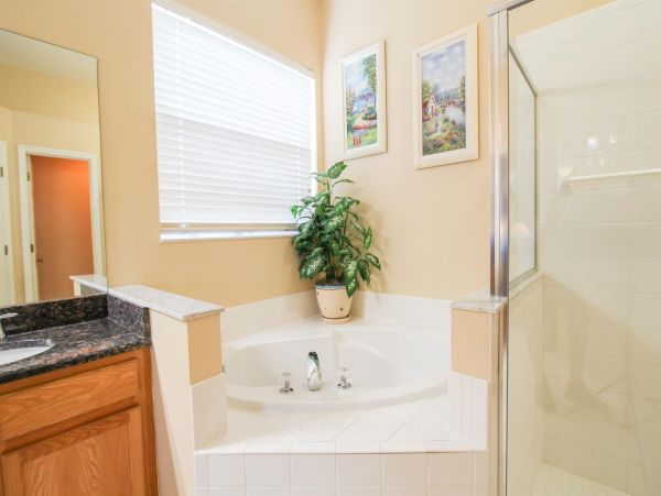 Anna Maria Island Holmes Beach Home 1019322