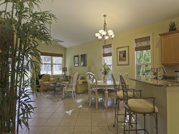 Anna Maria Island Holmes Beach Home 1019323
