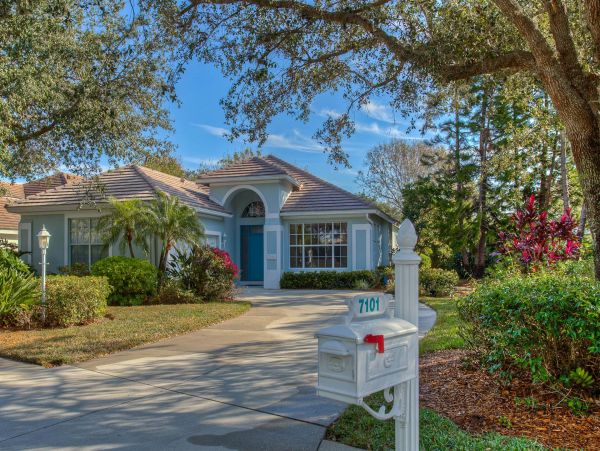 Anna Maria Island Holmes Beach Home 1019325