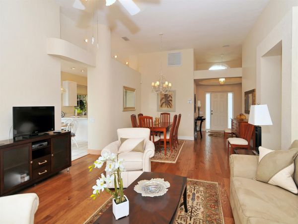 Anna Maria Island Holmes Beach Home 1019327