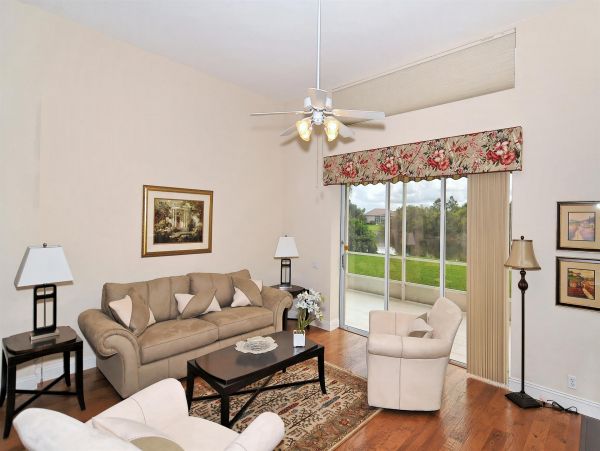 Anna Maria Island Holmes Beach Home 1019327