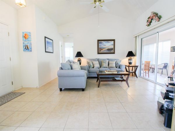 Anna Maria Island Holmes Beach Home 1019328