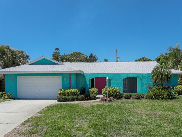 Anna Maria Island Holmes Beach Home 1019329