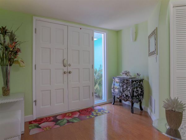 Anna Maria Island Holmes Beach Home 1019329