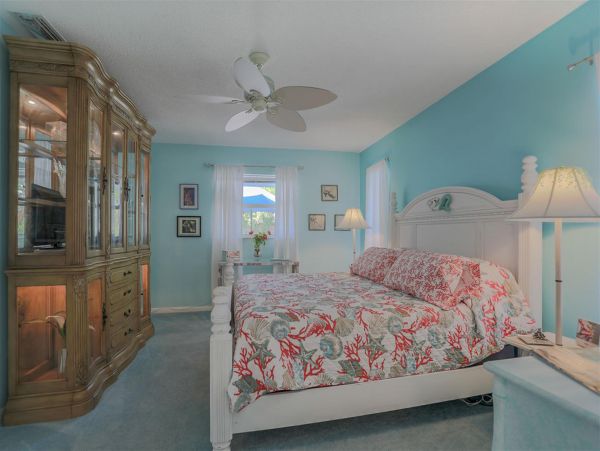 Anna Maria Island Holmes Beach Home 1019329