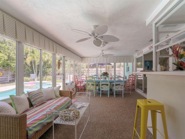 Anna Maria Island Holmes Beach Home 1019329