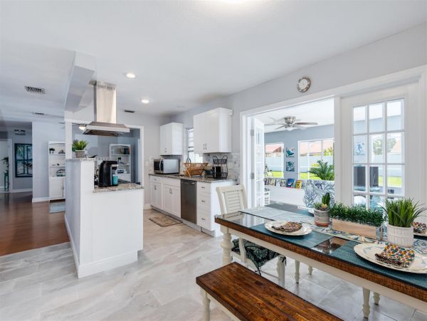 Anna Maria Island Holmes Beach Home 1019331