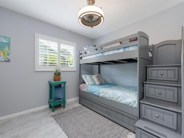 Anna Maria Island Holmes Beach Home 1019331