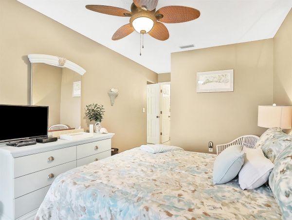 Anna Maria Island Holmes Beach Condo 1019332