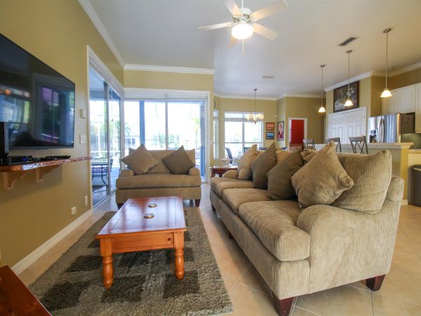 Anna Maria Island Holmes Beach Home 1019339