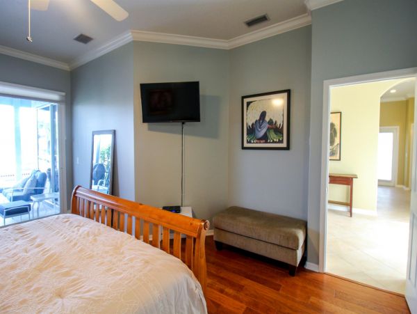Anna Maria Island Holmes Beach Home 1019339