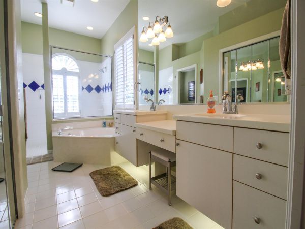 Anna Maria Island Holmes Beach Home 1019339