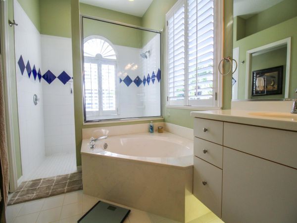 Anna Maria Island Holmes Beach Home 1019339
