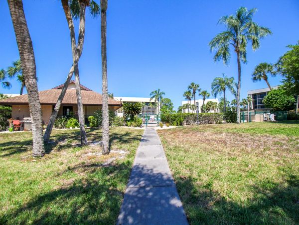 Anna Maria Island Holmes Beach Condo 1019340