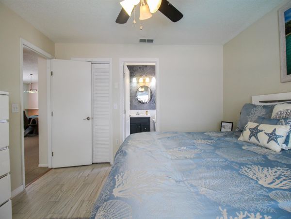 Anna Maria Island Holmes Beach Home 1019341