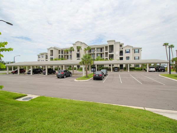 Tidewater Preserve in East Bradenton Seasonal listing