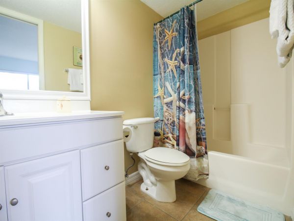 Anna Maria Island Holmes Beach Condo 1019343