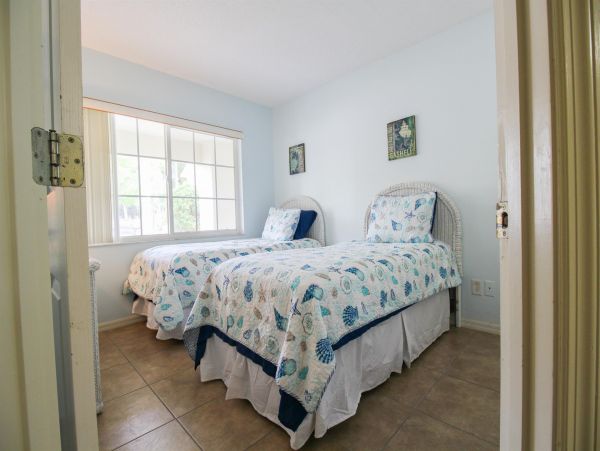 Anna Maria Island Holmes Beach Condo 1019343