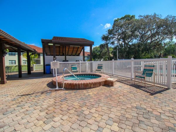 Anna Maria Island Holmes Beach Condo 1019343