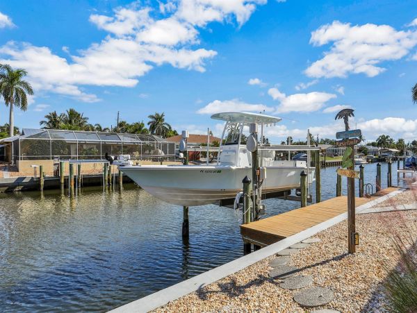 Anna Maria Island Holmes Beach Home 1019348