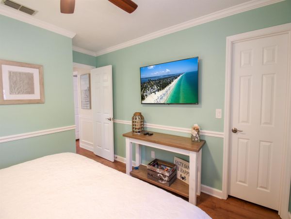 Anna Maria Island Holmes Beach Home 1019349