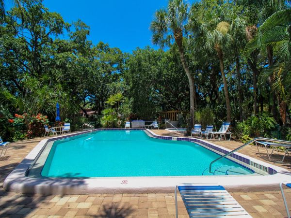 Anna Maria Island Holmes Beach Condo 1019350