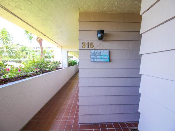 Anna Maria Island Holmes Beach Condo 1019352