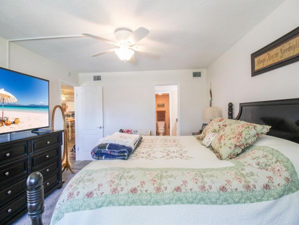 Anna Maria Island Holmes Beach Condo 1019352