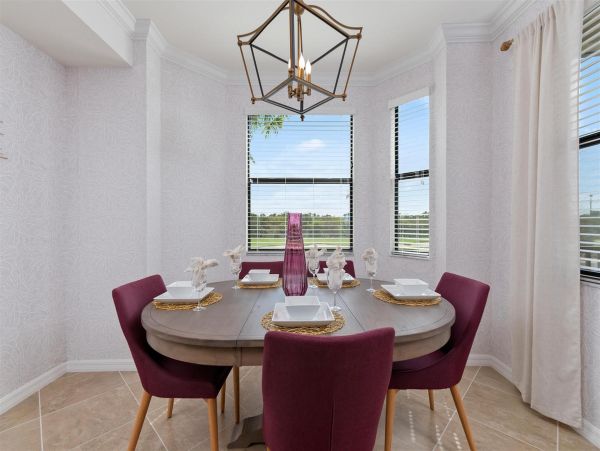 Lakefront Vacation Condo in Lakewood Ranch with Luxury Amenities