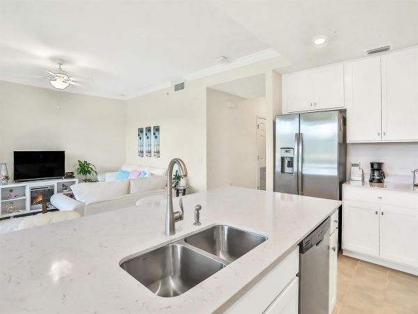 Anna Maria Island Holmes Beach Condo 1019360