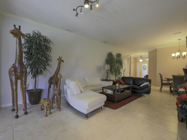 Anna Maria Island Holmes Beach Home 1019363
