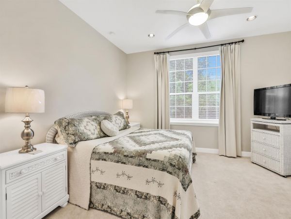 Cozy Vacation Condo with 2 Bedrooms