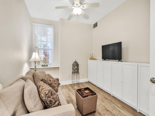 Cozy Vacation Condo with 2 Bedrooms