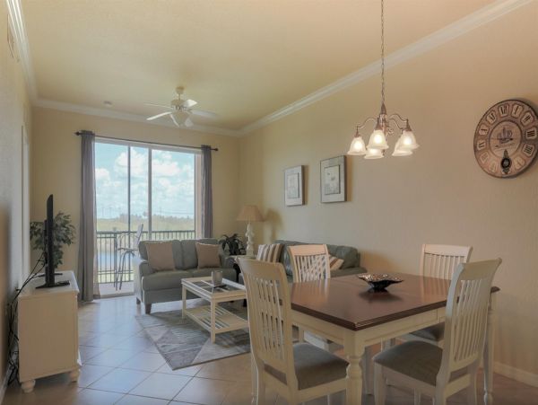 Bradenton Lovely 2 Bedroom Vacation Condo