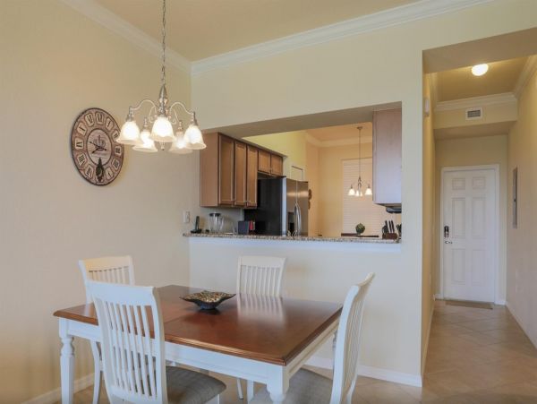 Bradenton Lovely 2 Bedroom Vacation Condo