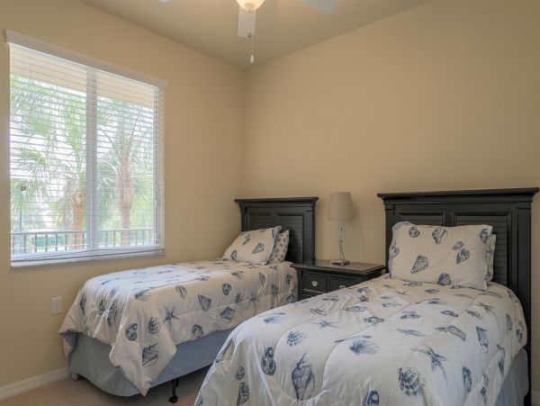 Bradenton Lovely 2 Bedroom Vacation Condo