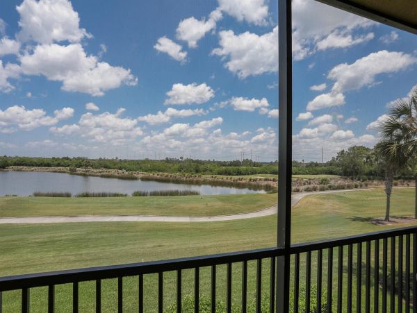 Bradenton Lovely 2 Bedroom Vacation Condo