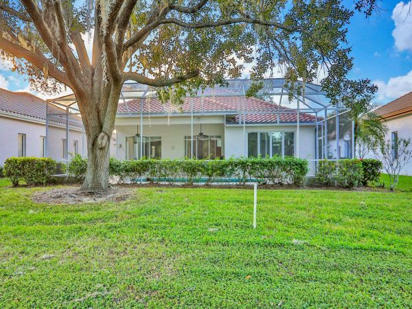 Bradenton Vacation Rental with Private Pool & Cozy Comfort