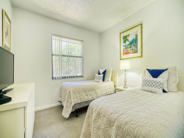 Bradenton Vacation Condo Two Bedroom