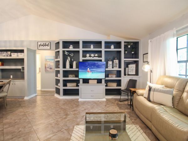 Anna Maria Island Holmes Beach Home 1019380