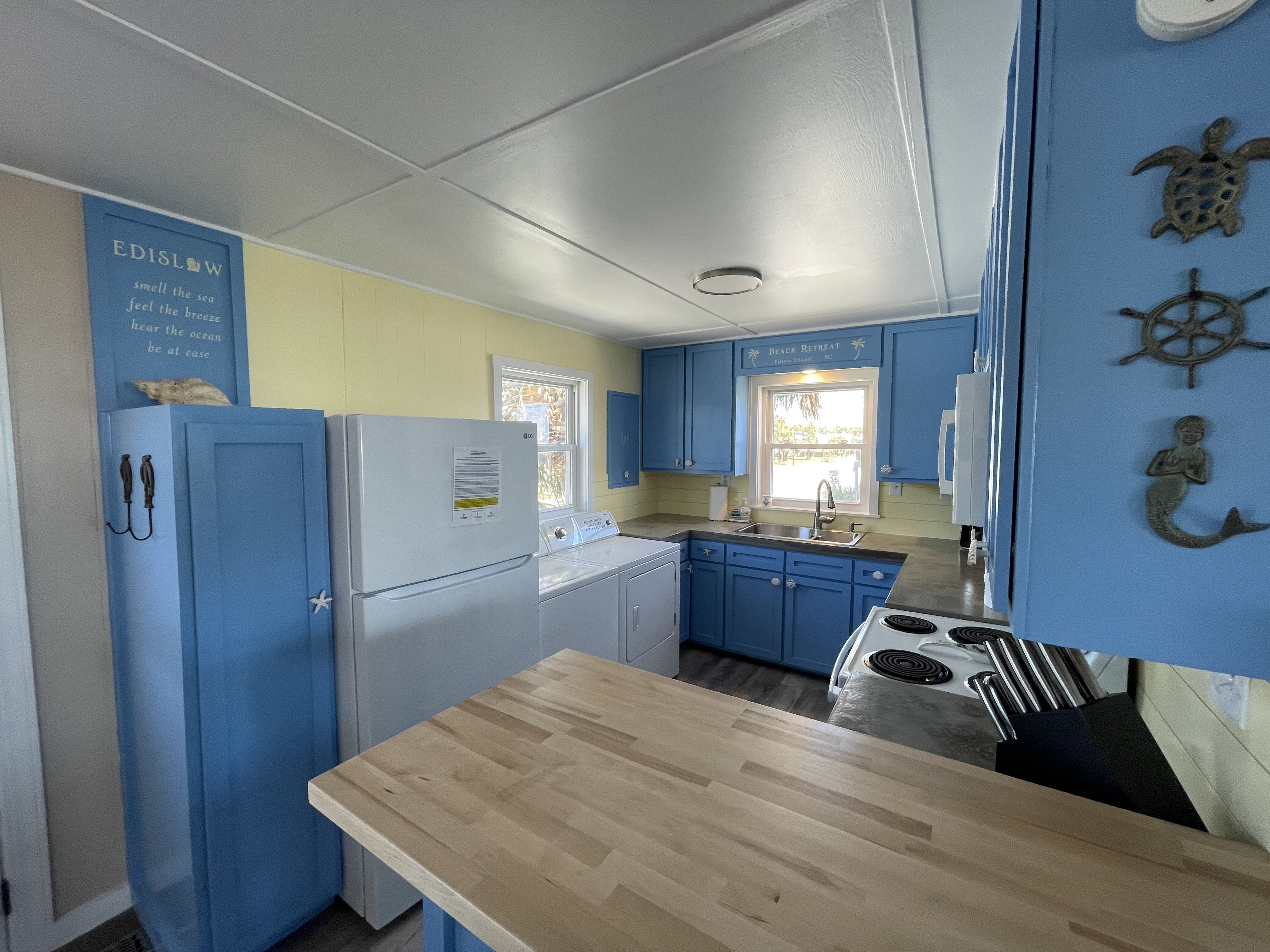 Folly Beach Home 1019382