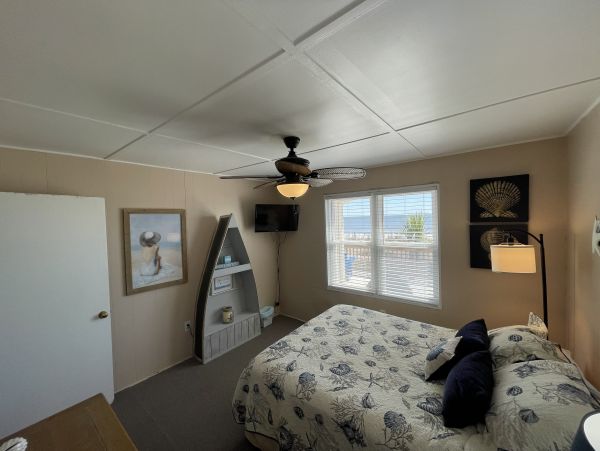 Folly Beach Home 1019382