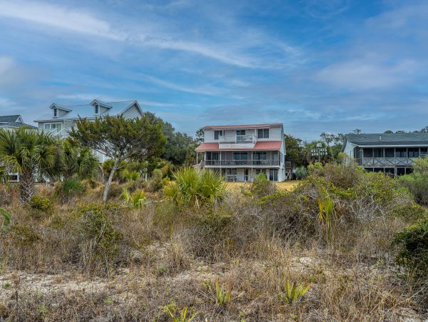 Folly Beach Home 1019384